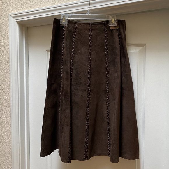 Suede skirt - Picture 2 of 5